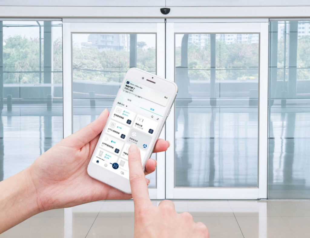 手機遠端控制自動門